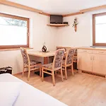 Pitztaler Nachtigall Apartmán Arzl im Pitztal