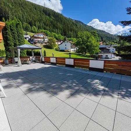 Pitztaler Nachtigall Apartmán *
